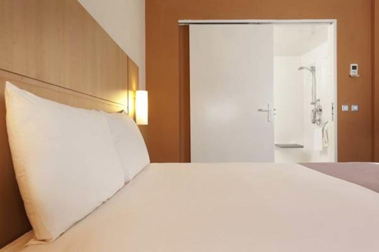 Ibis Malabo Hotel Szoba fotó